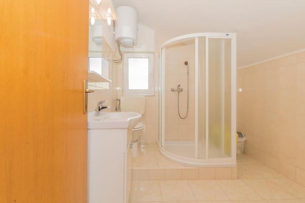 Apartman Maura Vlašići Exterior foto